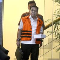 kpk-berharap-novanto-dihukum-berat