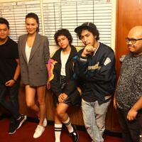 kolaborasi-nev-plus-dan-dea-dalilla-sudah-klik