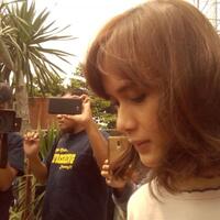 hindari-wartawan-renata-kusmanto-sampai-lupa-tempat-parkir-mobil