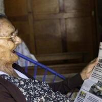 guadalupe-palacios-nenek-berusia-96-tahun-yang-mengenyam-pendidikan-sma-di-mexico_