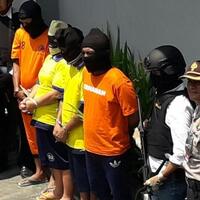 samsudin-simbolon-racik-miras-oplosan-di-bunker-berukuran-40-meter-persegi