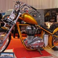 anak-buah-jokowi-ikutan-beli-motor-chooper