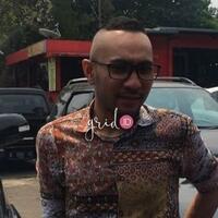 jika-enji-eks-ayu-ting-ting-ogah-akui-anaknya-disya-rosa-siap-tes-dna