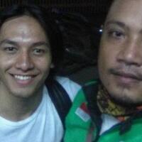 aksinya-beri-pemulung-uang-rp-2-juta-viral-jefri-nichol-ogah-pamer