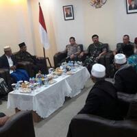 panglima-tni---kapolri-silaturahmi-dengan-ulama-di-aceh