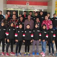 raden-isnanta-lepas-17-pesilat-junior-indonesia-ke-kejuaraan-dunia