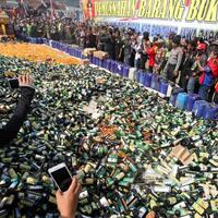 sore-pesta-miras-bareng-malam-harinya-nyawa-lima-pria-paruh-baya-melayang-bergiliran