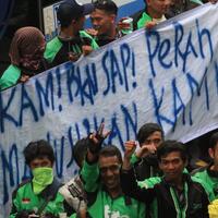 serikat-pengemudi-ojek--online--somasi-grab-dan-go-jek