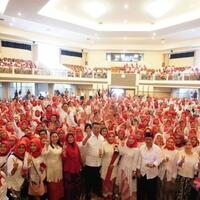 di-hari-kartini-ribuan-wanita-deklarasikan-dukungan-untuk-hasanah