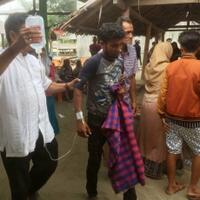 nelayan-indonesia-menyelamatkan-pengungsi-rohingya-di-lepas-pantai-aceh