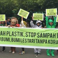 jagaibubumi-stop-sampah-plastik-stop-sampah-politik
