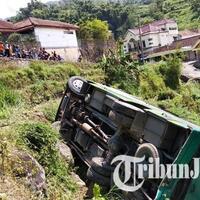 kecelakaan-bus-di-korut-tewaskan-puluhan-turis-china