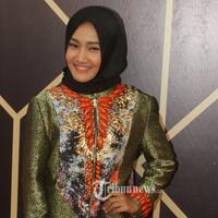 fatin-shidqia-merasa-heran-tak-becus-bikin-judul-skripsi