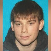 pria-tanpa-busana-menembaki-restoran-di-as-4-orang-tewas