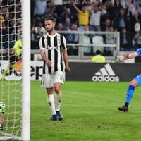 hasil-liga-italia-tadi-malam-tundukkan-juventus-napoli-buka-peluang-juara-serie-a