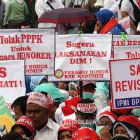 pegawai-kontrak-di-mamuju-sudah-4-bulan-belum-terima-gaji