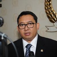 fadli-zon-pemerintah-istimewakan-tka