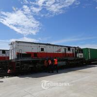 kereta-barang-diyakini-jadi-opsi-pengurai-macet-di-jabodetabek