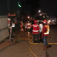 pipa-gas-milik-pgn-di-cakung-bocor