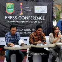desaigner-handy-hartono-mudik-ingin-kembangkan-batik-karawang-asal-kelahirannya