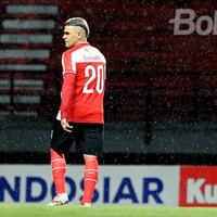 dituduh-kabur-lalu-dipecat-madura-united-istri-cristian-gonzales-membantah