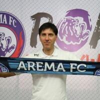 milan-petrovic-pergi-ke-singapura-jelang-laga-arema-fc-hadapi-persipura