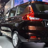 generasi-baru-suzuki-ertiga-hadir-mitsubishi-langsung-siaga