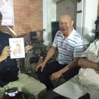 penyair-simon-ht-luncurkan-buku-kumpulan-puisi