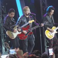 personel-armada-merasa-bangga-tampil-di-indonesian-idol