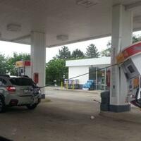 10-aksi-ceroboh-ini-bikin-orang-yang-melihat-langsung-panik-taruhannya-nyawa-loh