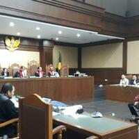 mantan-ketua-pt-manado-sudiwardono-akui-terima-suap