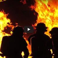 titik-api-sulit-dipadamkan-petugas-akan-gunakan-cara-ini