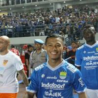 kata-bek-muda-persib-soal-ketidakhadiran-bobotoh-saat-laga-lawan-persija-di-sugbk