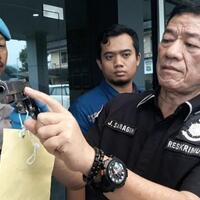 dua-pencuri-gondol-tas-berisi-senjata-api-dari-rumah-milik-anggota-tni