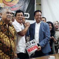 wajahnya-terpampang-dalam-spanduk-di-berbagai-daerah-begini-penjelasan-romahurmuziy