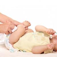 tips-menghilangkan-cegukan-pada-bayi