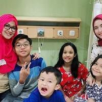 istri-dan-mantan-istri-pasha-ungu-akur-merawat-anak-sakit-fotonya-banjir-pujian