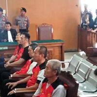 delapan-warga-negara-taiwan-penyelundup-satu-ton-sabu-divonis-mati