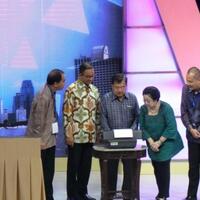 wakil-presiden-jusuf-kalla-resmikan-menara-kompas