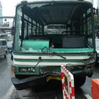 sopir-kopaja-mabuk-minuman-keras-saat-seruduk-mobil-honda-hr-v-di-rasuna-said