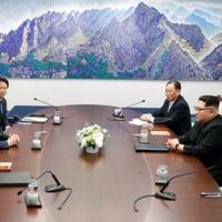 kim-yo-jong-satu-satunya-wanita-dalam-pertemuan-antara-kim-jong-un-dan-moon-jae-in