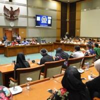 kemenag-cukup-cabut-izin-penerimaan-jemaah-umrah-baru