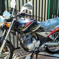 yamaha-scorpio-super-mulus-dan-masih-diplastik-jadi-perhatian-netizen