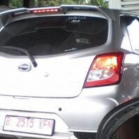 terciduk-datsun-go-beremblem-cvt-wara-wiri-di-jalanan-jakarta