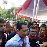 resmi-menteri-rini-soemarno-angkat-buwas-jadi-dirut-bulog