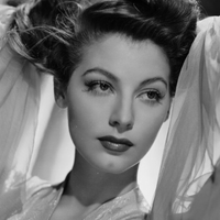 bikin-penasaran-4-aktris-paling-cantik-dan-seks-ikon-1950-anawas-ngiler