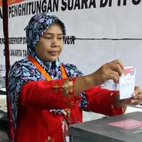 mk-segera-proses-gugatan-uu-pemilu-soal-syarat-cawapres