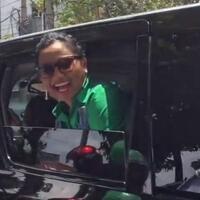 maria-simorangkir-konvoi-keliling-medan-kelakuannya-bak-kenek-sopir-angkot