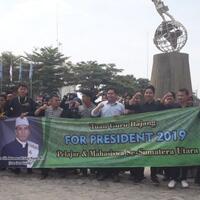 sekelompok-pelajar-dan-mahasiswa-sumut-dukung-tuan-guru-bajang-maju-pilpres