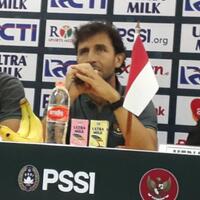 luis-milla-soroti-kepemimpinan-wasit-terkait-strategi-kotor-timnas-bahrain